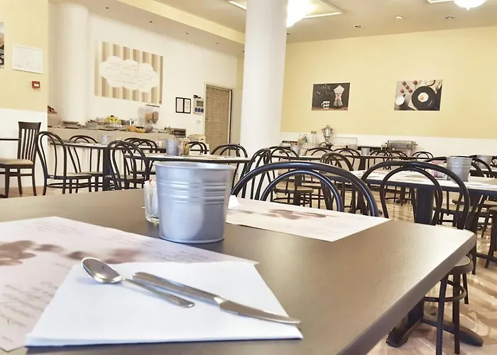 维拉卡特里纳酒店 3* 里米尼